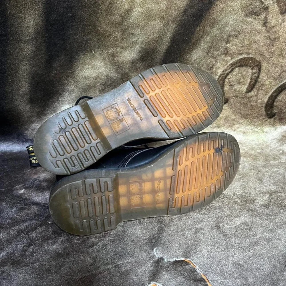 Dr martens black leather lace up combat boots mens size 9 US womens 10 US - Picture 4 of 4